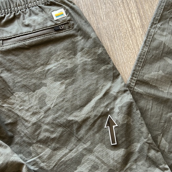 Size Small Grey Vuori Ripstop Camouflage Pants - Picture 7 of 10